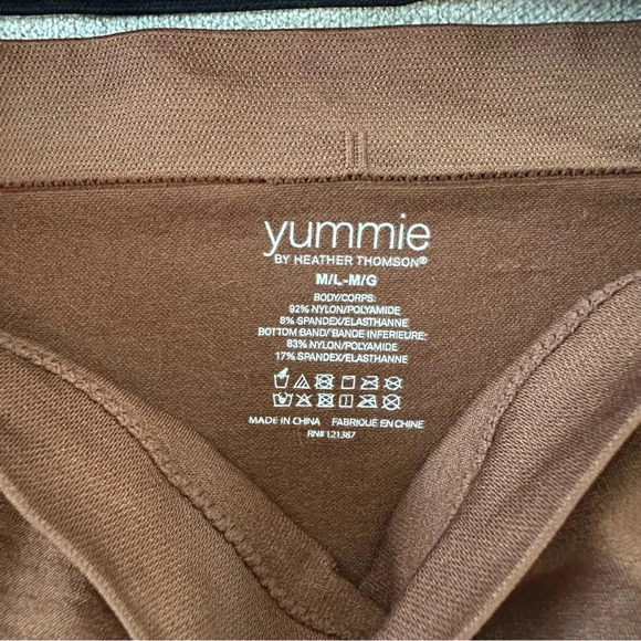 Yummie by Heather Thomson bandeau bras. Set of 2. M/L. - Picture 3 of 6